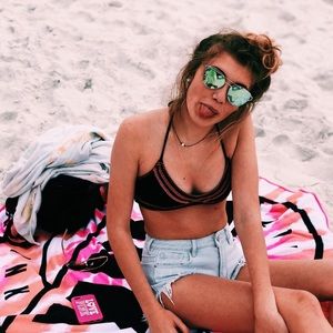 Meet your Posher, Jenna